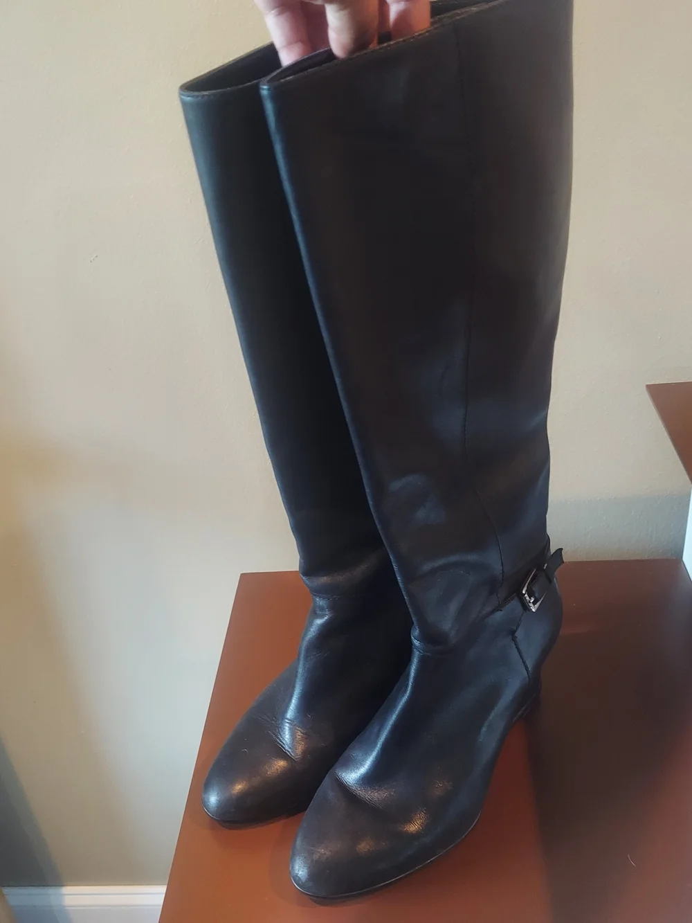 Ralph Lauren Tia Boots Wedge Heel Size 8.5 Black